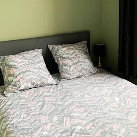 Caudry : Bel Appartement Plein Centre Luaran gambar