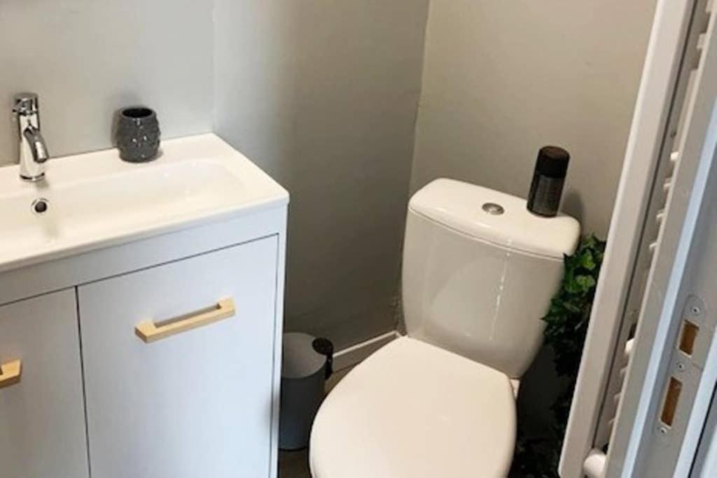 Caudry : Bel Appartement Plein Centre Luaran gambar